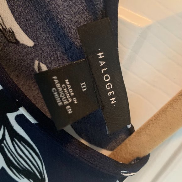 Halogen Flowy Shift Dress - Picture 2 of 5